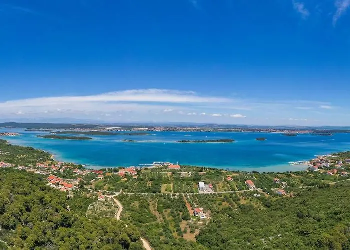 Вилла Furesta *