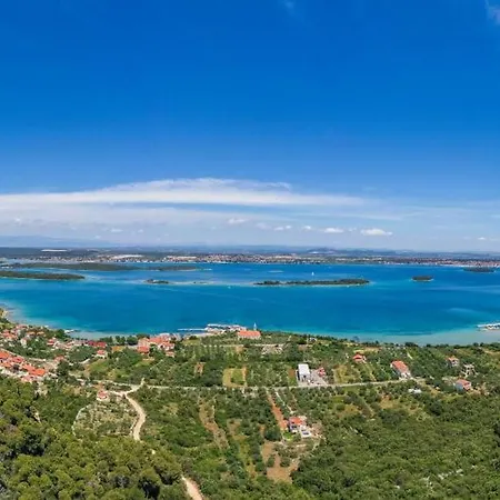 Villa Furesta *